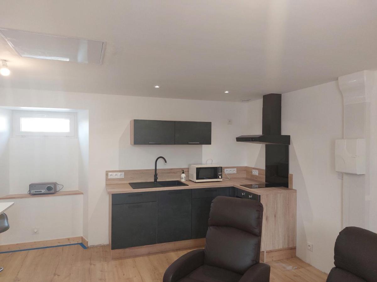 Appartement Plein Centre Broons Luaran gambar