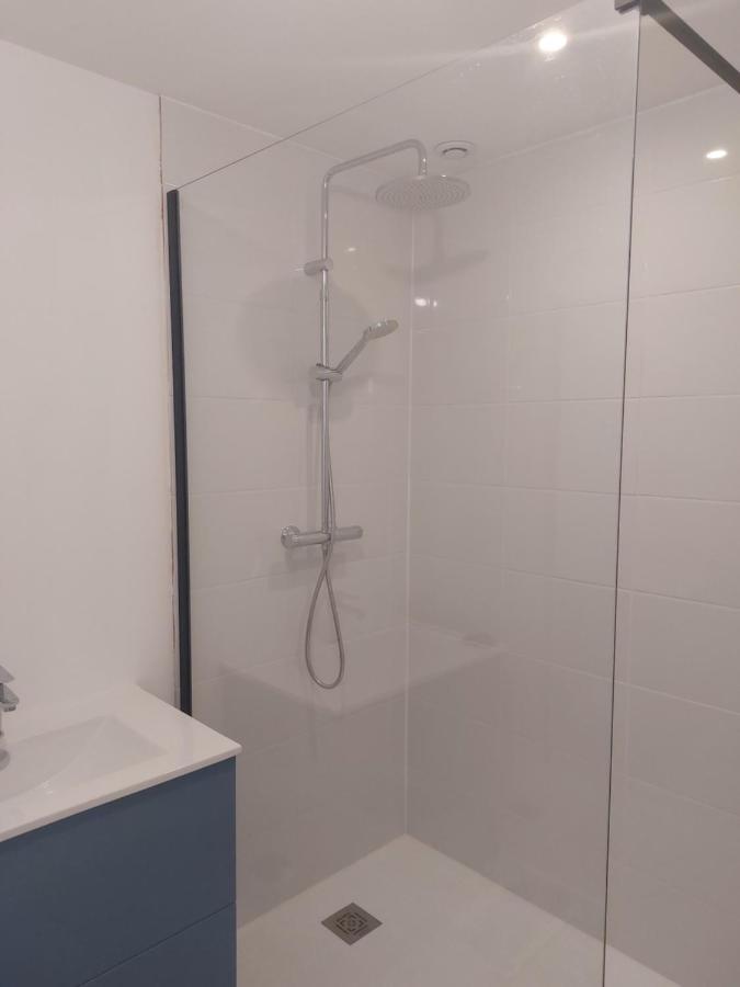 Appartement Plein Centre Broons Luaran gambar